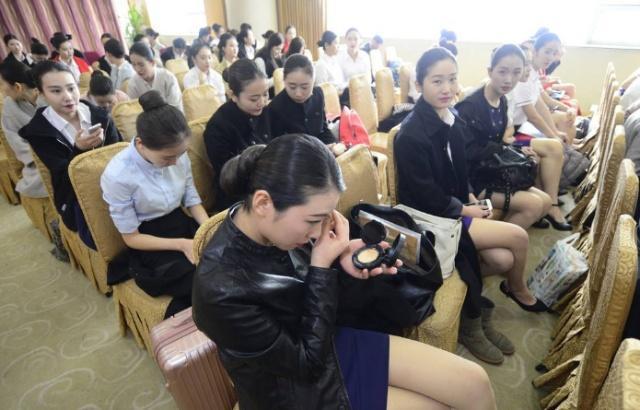 空姐退役后一般会从事什么工作,空姐离职后一般做什么工作