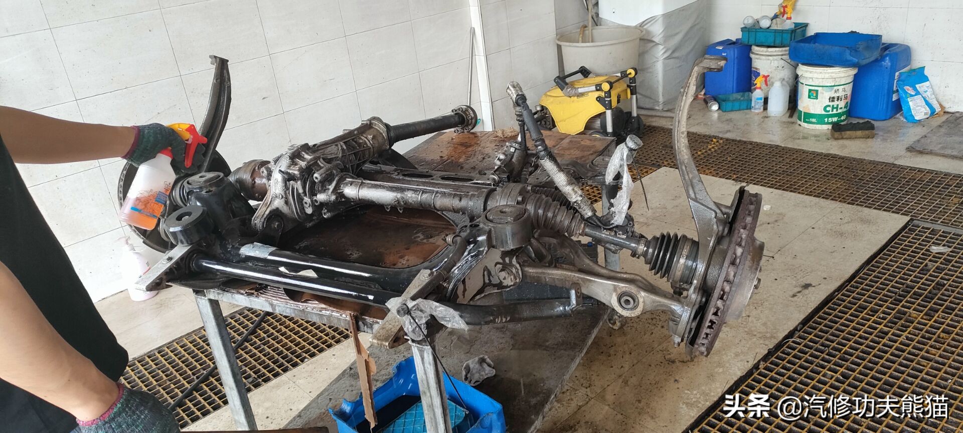 现在最新款的奥迪烧不烧机油,奥迪q7哪年有的柴油