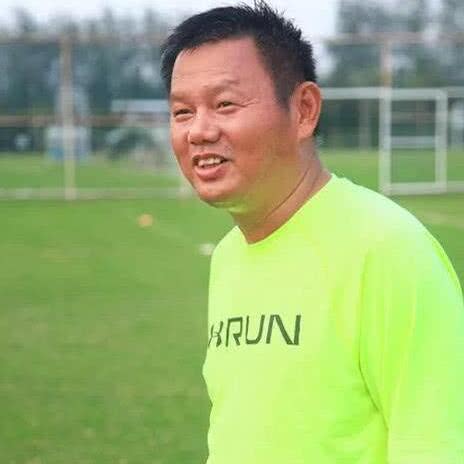 江苏女足青年队教练被批捕,江苏青少年女足教练被实名举报