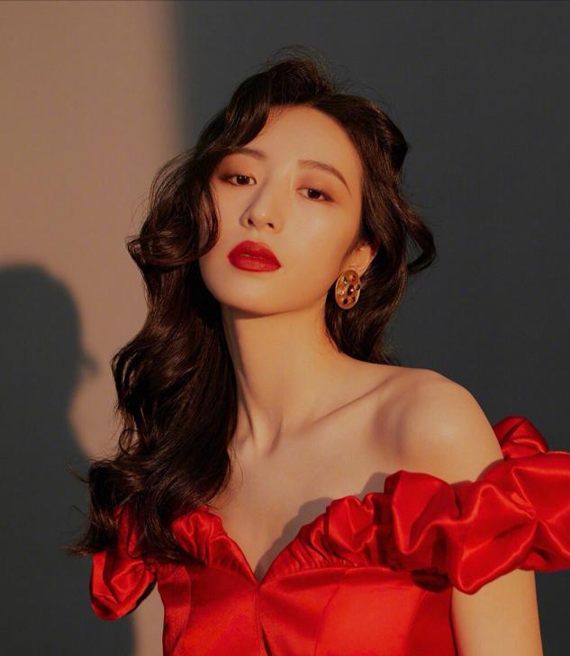 港风一般适合什么样的发型,港风发型热门