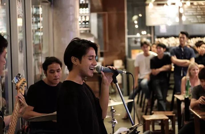 曼谷的商场有哪些,曼谷的商场暹罗广场