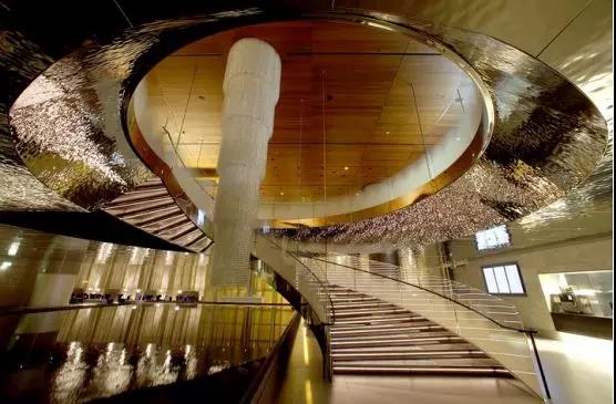 卡塔尔航空商务舱功能攻略,卡塔尔航空商务舱和头等舱的区别