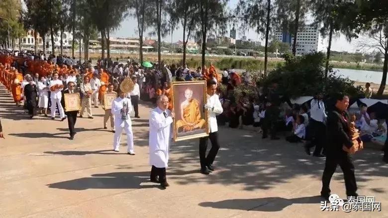 泰国和尚哭了视频,泰国活着的高僧哭丧