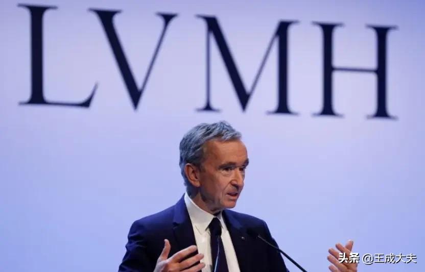 ysl红唇波普限定,ysl红唇波普口红110