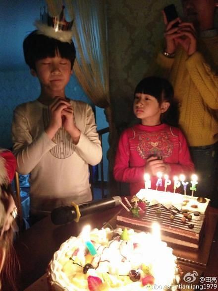 费曼森碟,费曼娱乐圈