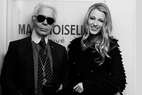 缁椈濂冲鍥炲綊,缁椈濂冲鍥炲綊瀹跺涵