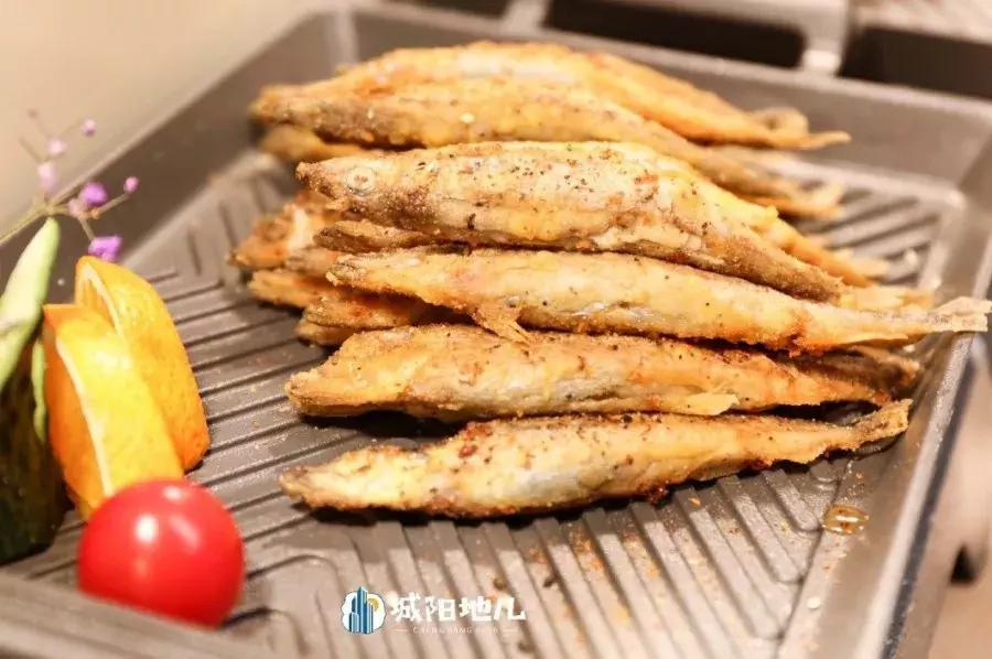 人均不到300的自助餐厅四星级酒店,海鲜自助高性价比酒店推荐