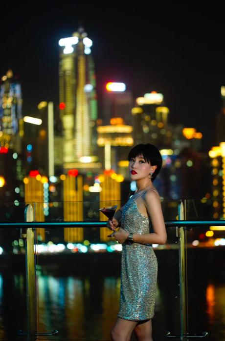 夜上浓妆完整版,重庆丽晶酒店酒吧