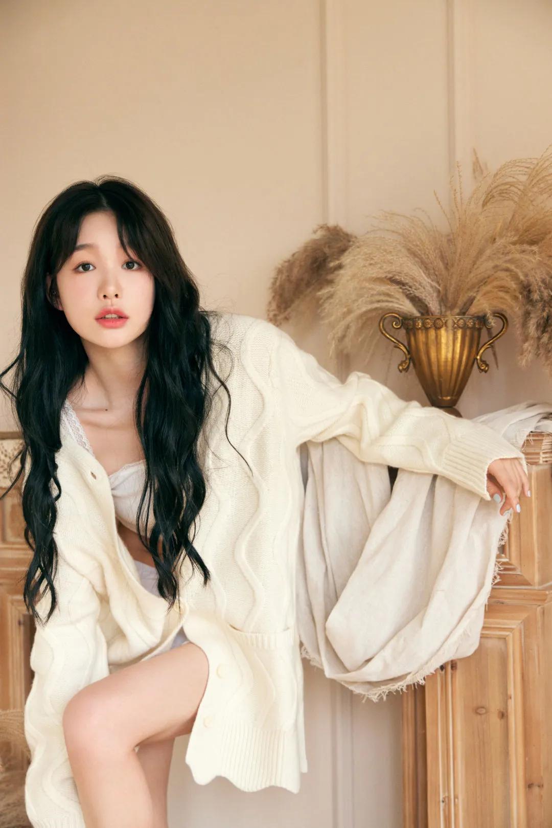 明星同款针织衫日常穿搭,秋天衣服推荐女毛衣