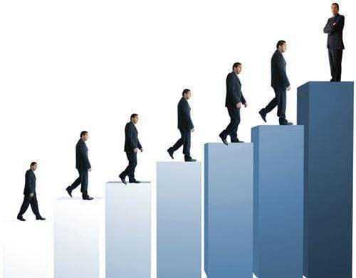 *党**政机关文秘人员如何做好办公室综合工作？