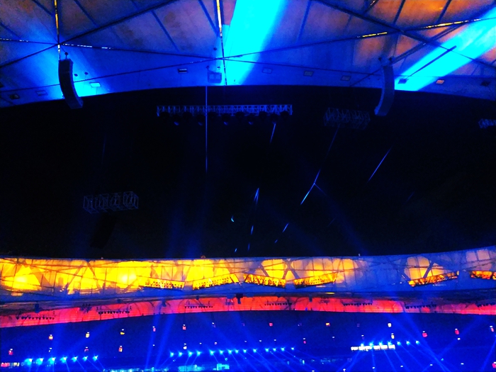 国家奥体中心灯光秀,鸟巢朝阳灯光节