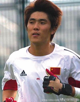 中国足球回忆录鲁能,鲁能泰山足球队7号