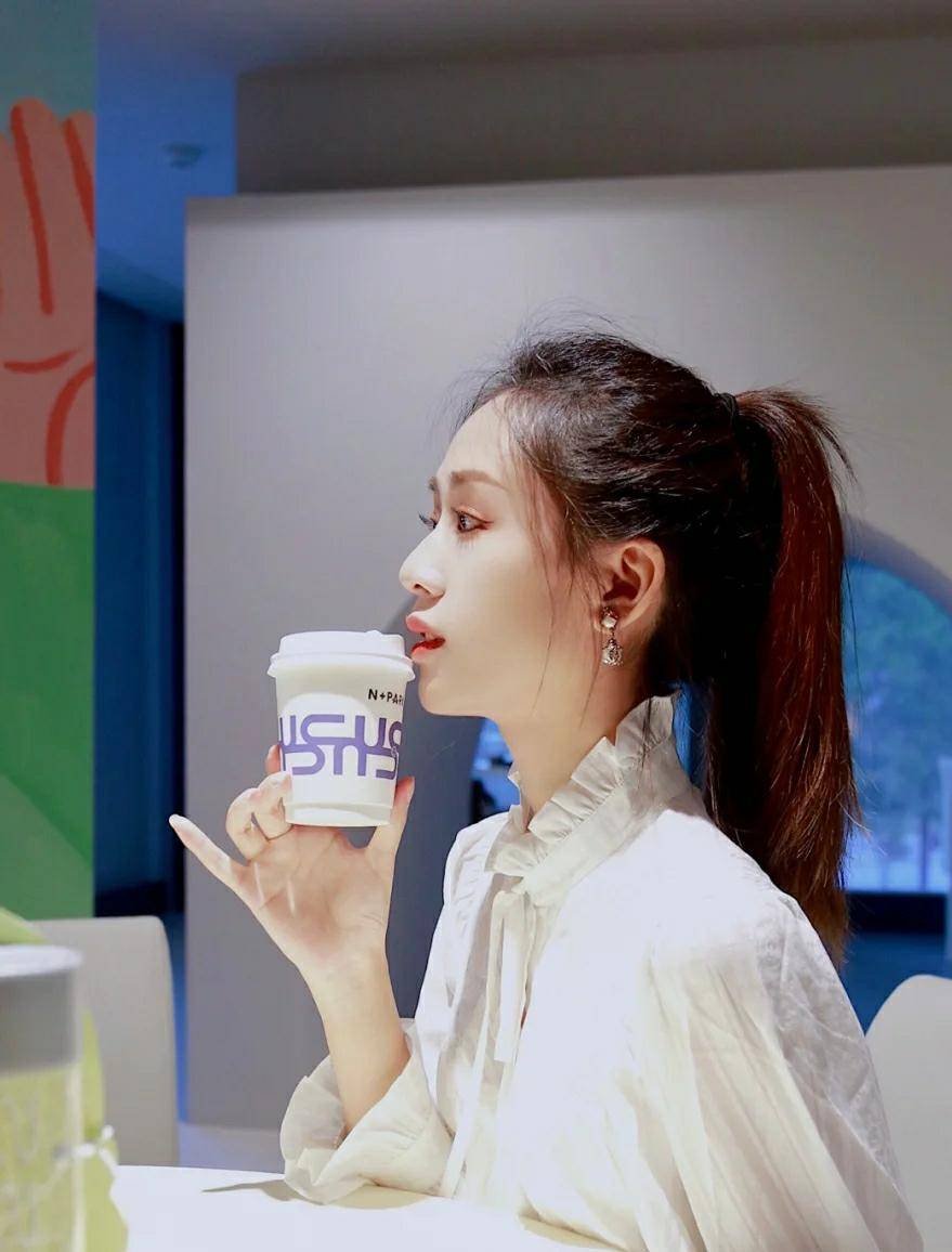 手残党也能快速学会的编发小技巧,手残党也可以学会的减龄编发教程