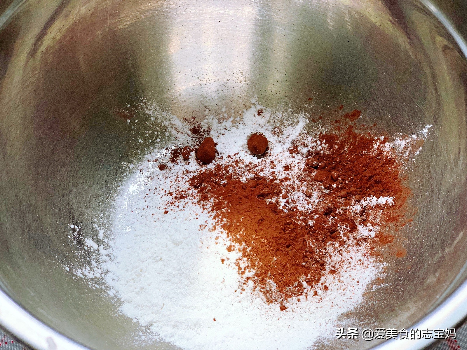 汤圆这样做外皮酥脆内里软糯拉丝,自制汤圆放冰箱开裂了怎么办