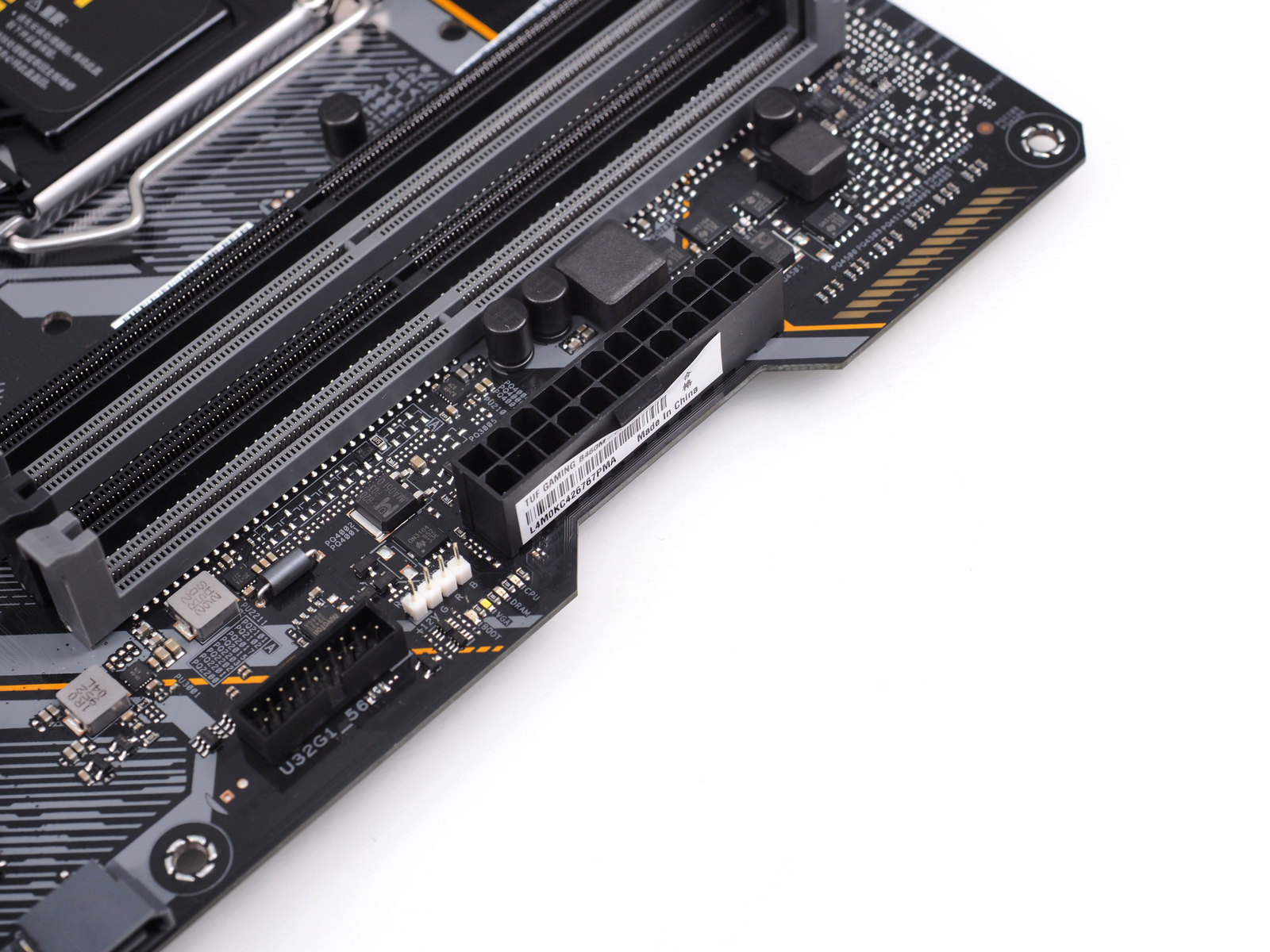 华硕tufb450mplusgaming是丐版吗,华硕tufb560m-plusi511600k吃鸡测试