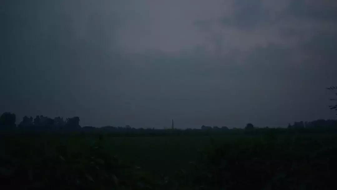 话题敏感，争议巨大，但我依然要为这部片喝彩！