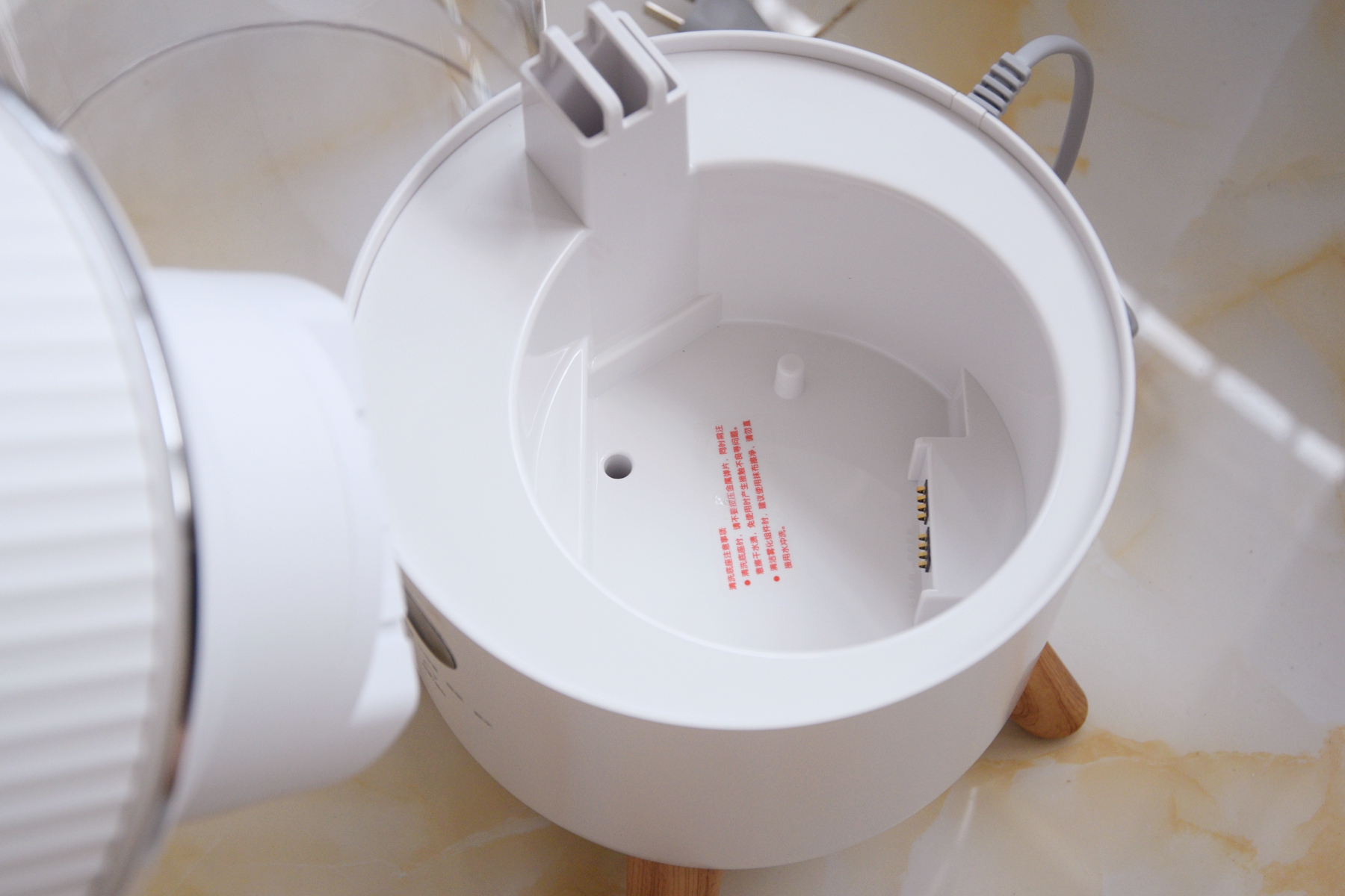 夏日花园降温加湿器,加湿器卧室专用小熊无雾加湿器