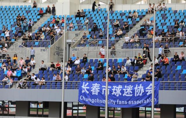 0比2落后，百嘉没有放弃，新主场见证一个永不放弃的百嘉