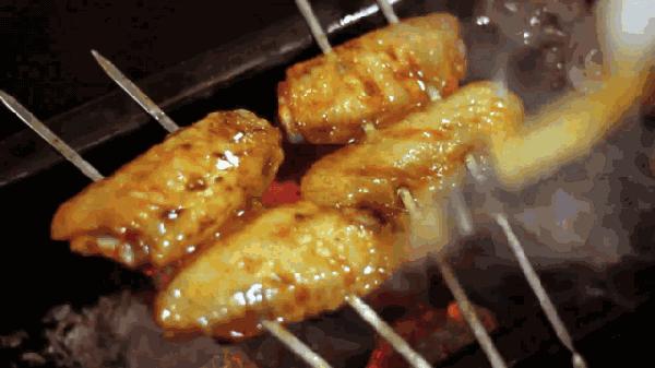 往伤口上撒盐撒辣椒粉,在伤口上撒盐有多疼