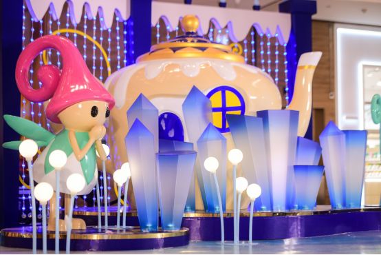 美已经不够了，今年的圣诞美陈必须“玩”起来