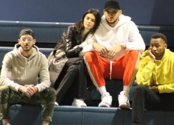 西蒙斯和布克关系,西蒙斯被绿后疑放飞自我