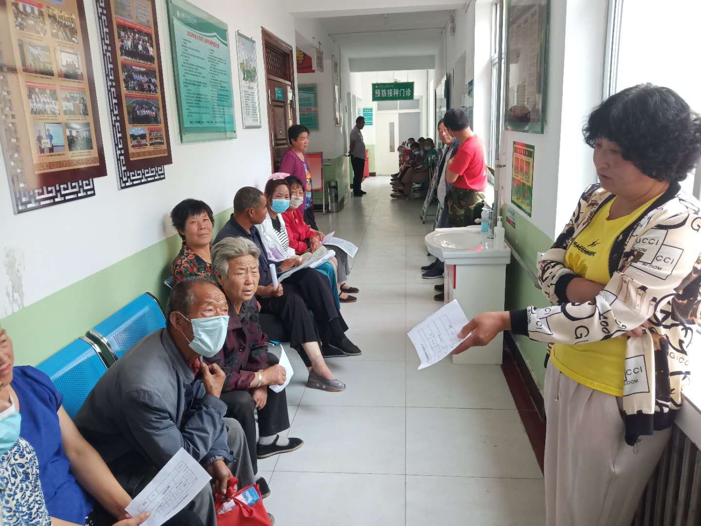 卫生院创建中医药示范县,下双镇卫生院