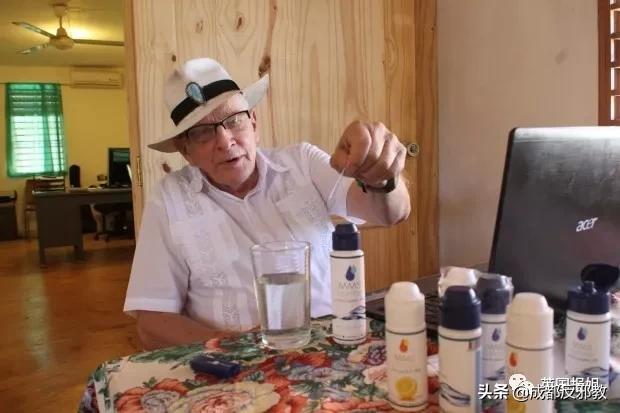 美国牧师制造的“神药”能治疗艾滋？这5万非洲人喝下的其实是漂白剂！