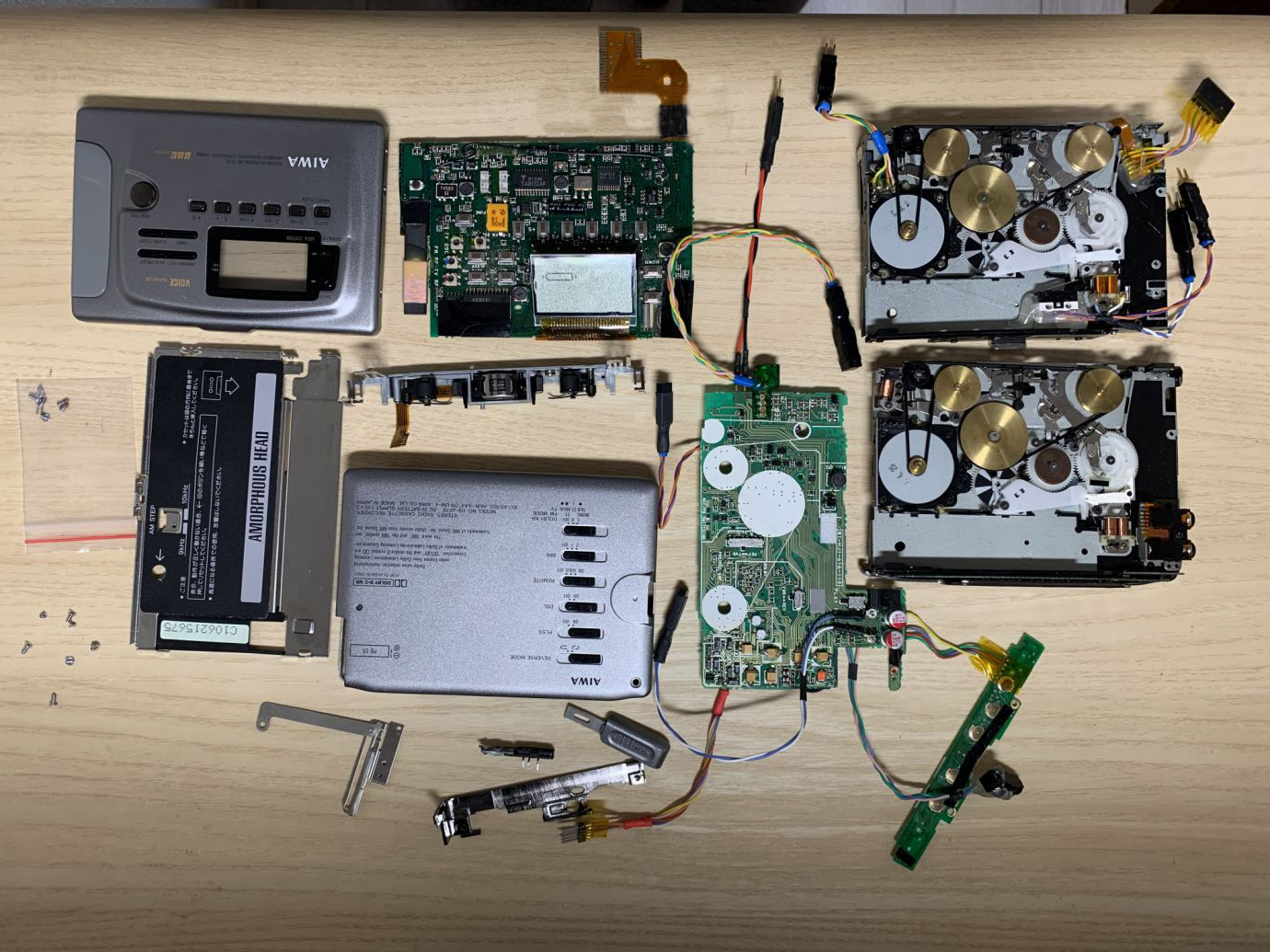 当年让我望洋兴叹几千元一台的随身听有幸收到了