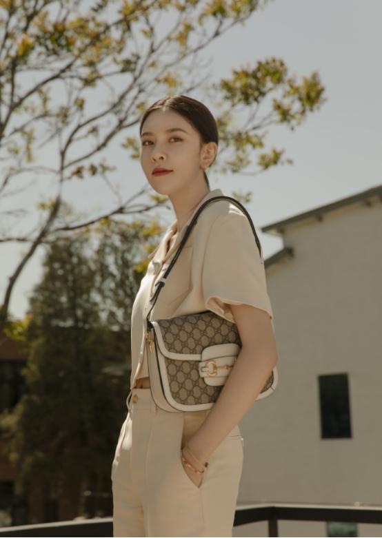 Gucci不愧是奢侈品牌，众多明星都在背它家包包，时髦又吸睛