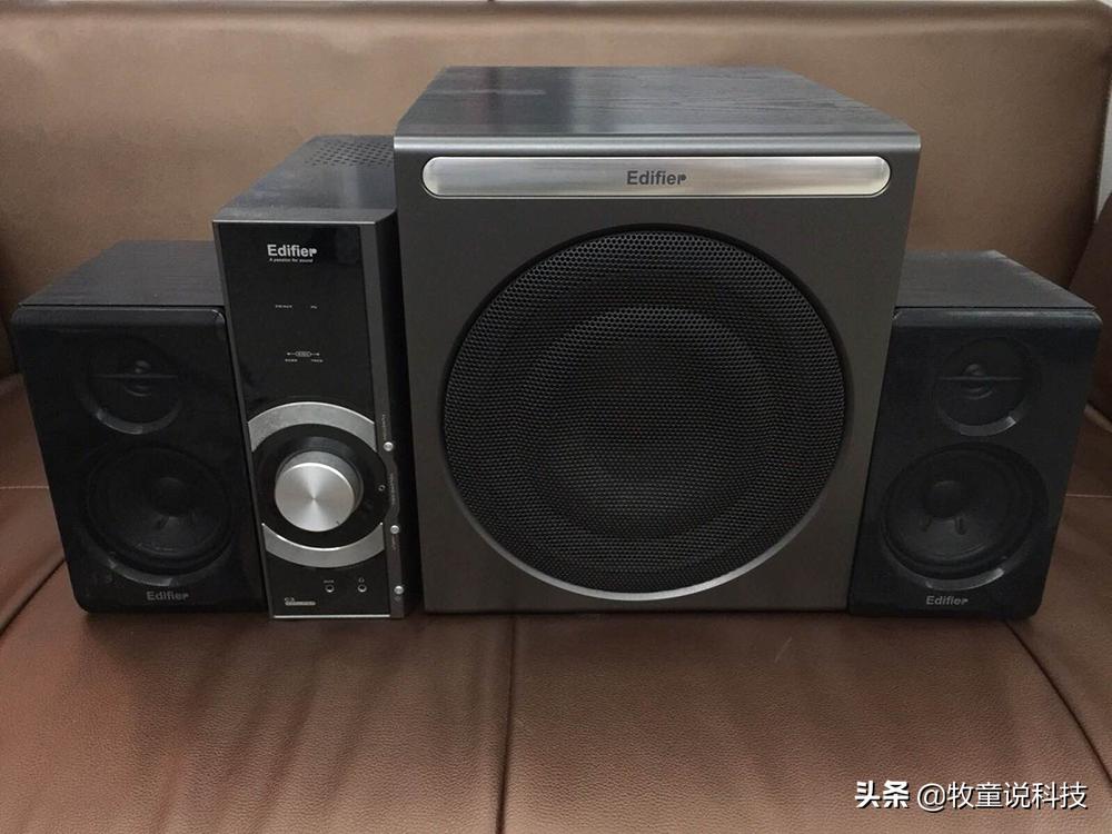 “4件套”的EDIFIERC32.1是声音不够,器材来凑吗?