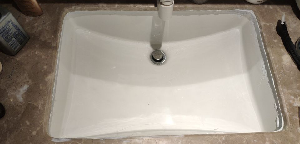 台下盆掉了怎么重新装,台下盆掉了怎么维修安装全过程