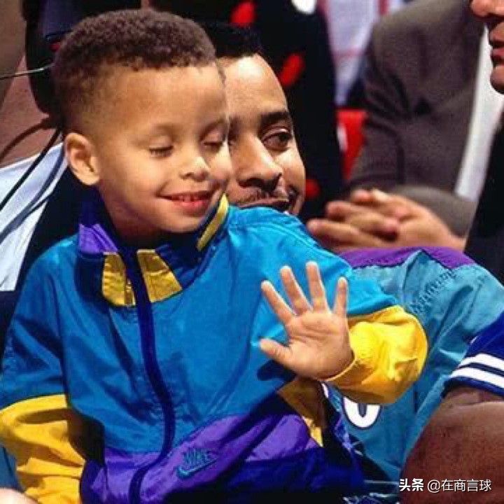 三井寿库里,库里的偶像是什么呢