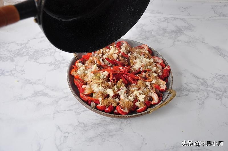 蒜蓉小龙虾不用油炸直接炒怎么做,小龙虾做法不油炸蒜蓉