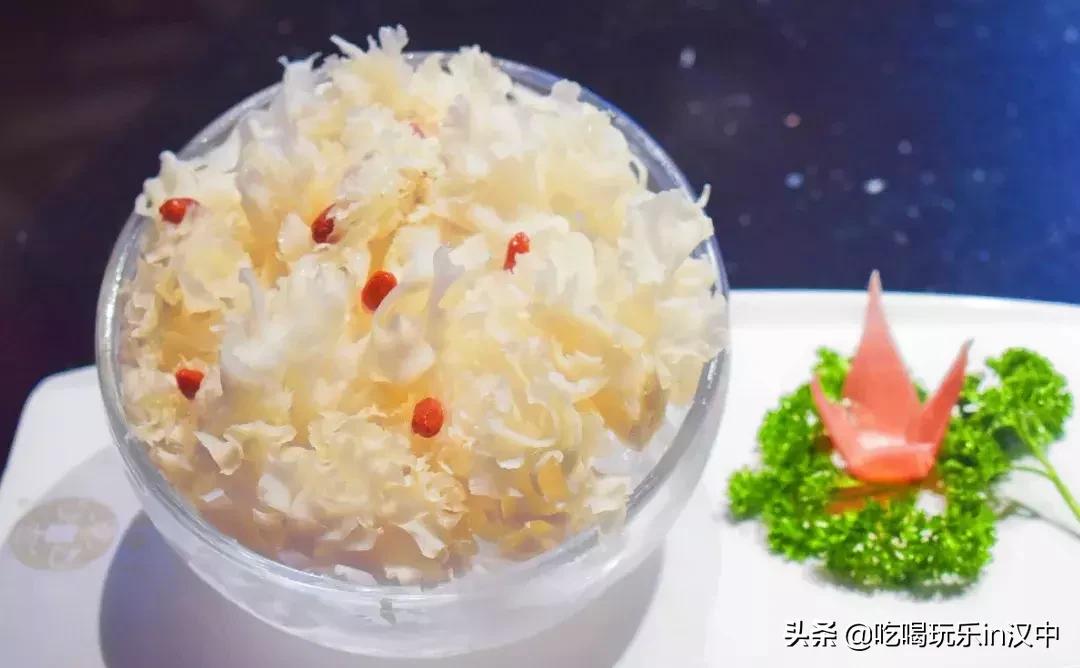 汉中特色鱼火锅,陕西汉中好吃的重庆老火锅店