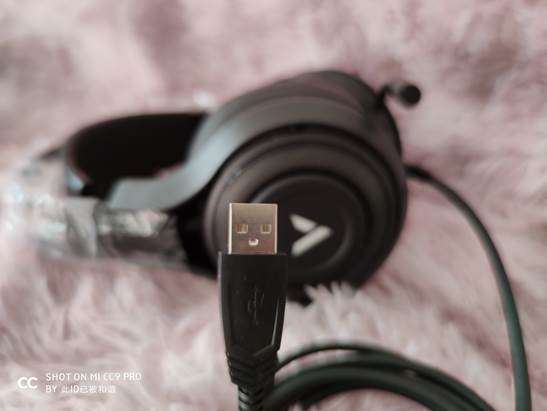 雷柏vh520和vh520s哪个好,雷柏vh无线rgb游戏耳机开箱体验