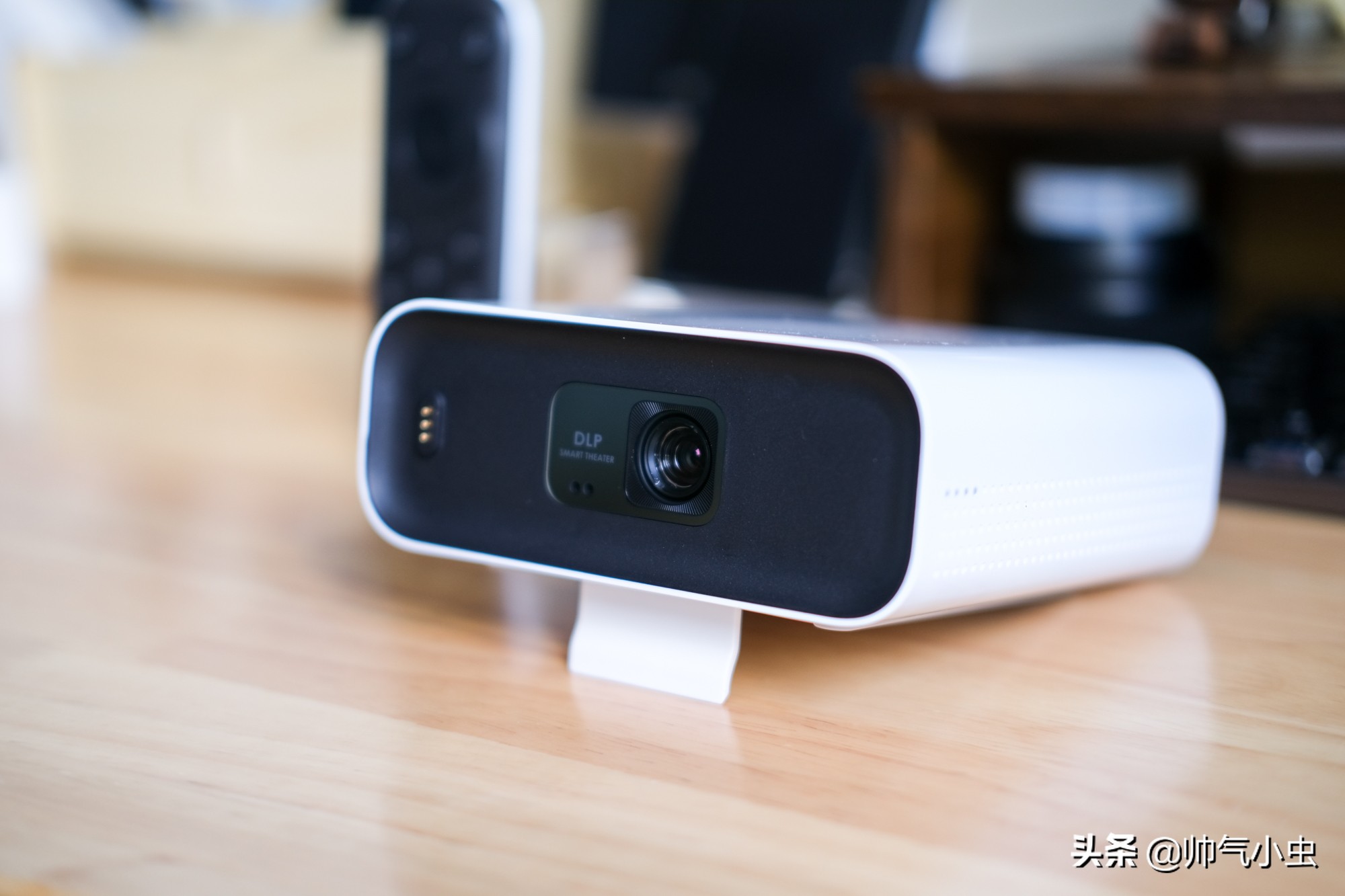 天猫精灵测评投影仪,天猫精灵小红盒投影仪测评