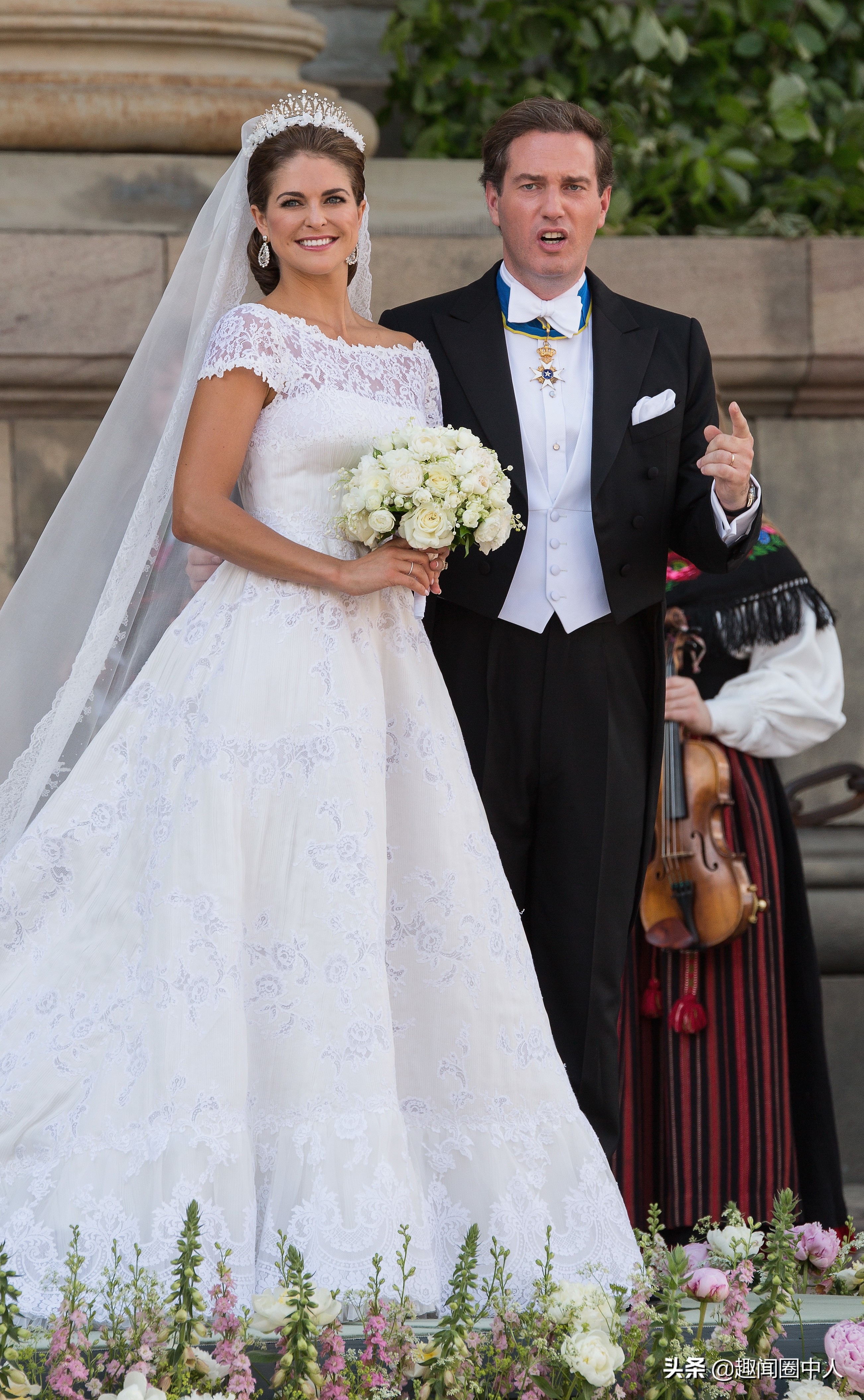 各种款式的婚纱手稿图,人鱼婚纱设计手稿