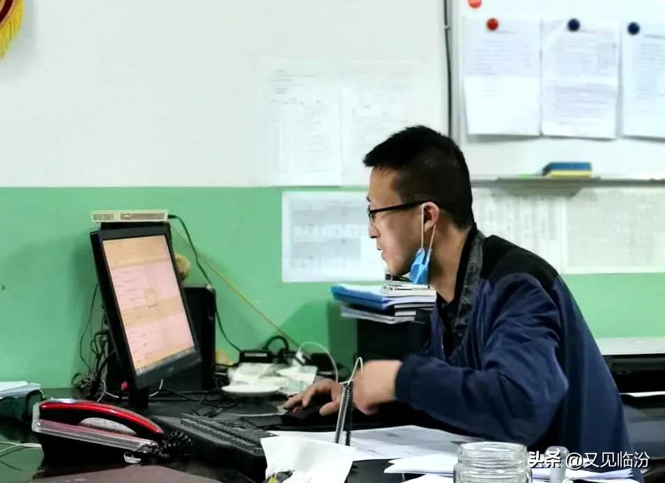 襄汾：一位高三老师同小学二年级儿子特别沟通