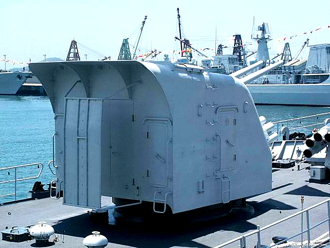 大口径舰炮发展历程,新中国海军大口径舰炮