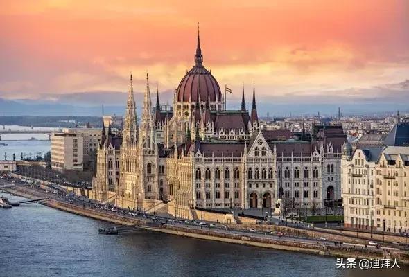 去迪拜旅游自由行路线,迪拜机场旅行攻略