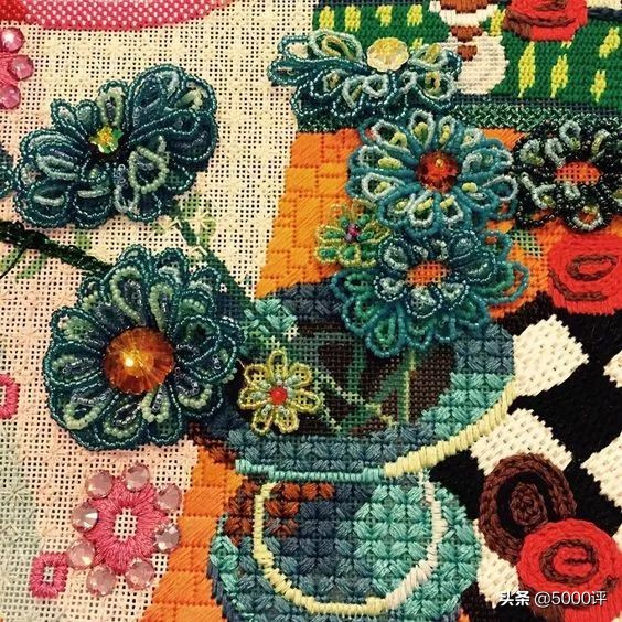 十字绣绣好要怎么弄,十字绣正确绣法为什么要留一格呢