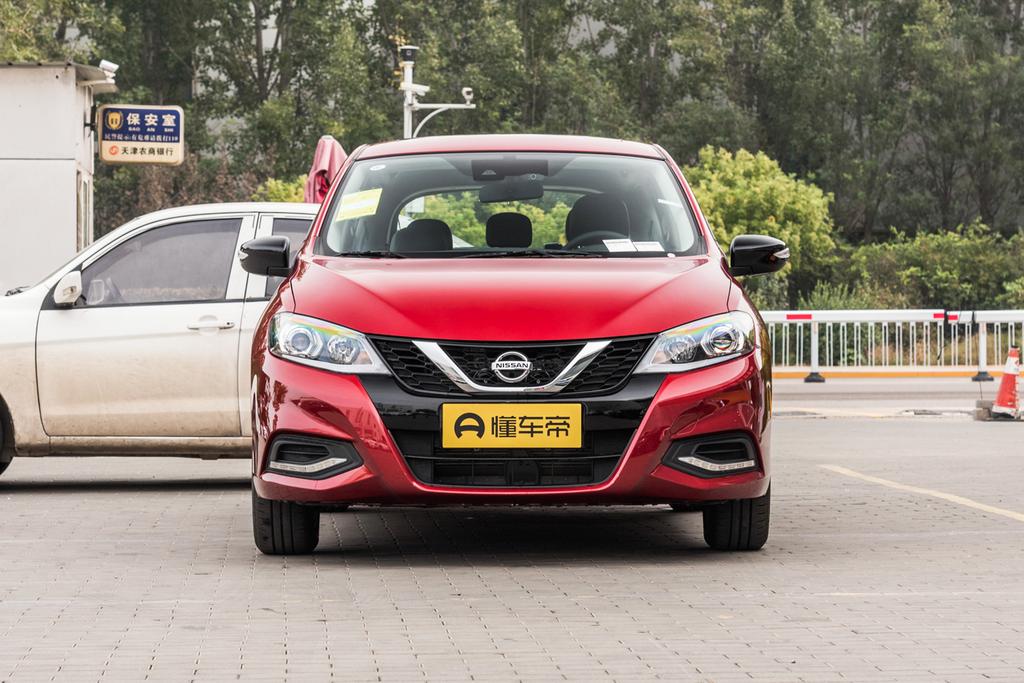 09年日产骐达两厢车价格,两厢东风日产轩逸