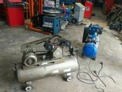 把空气压缩到十万个大气压,空压机能把空气压缩到多少