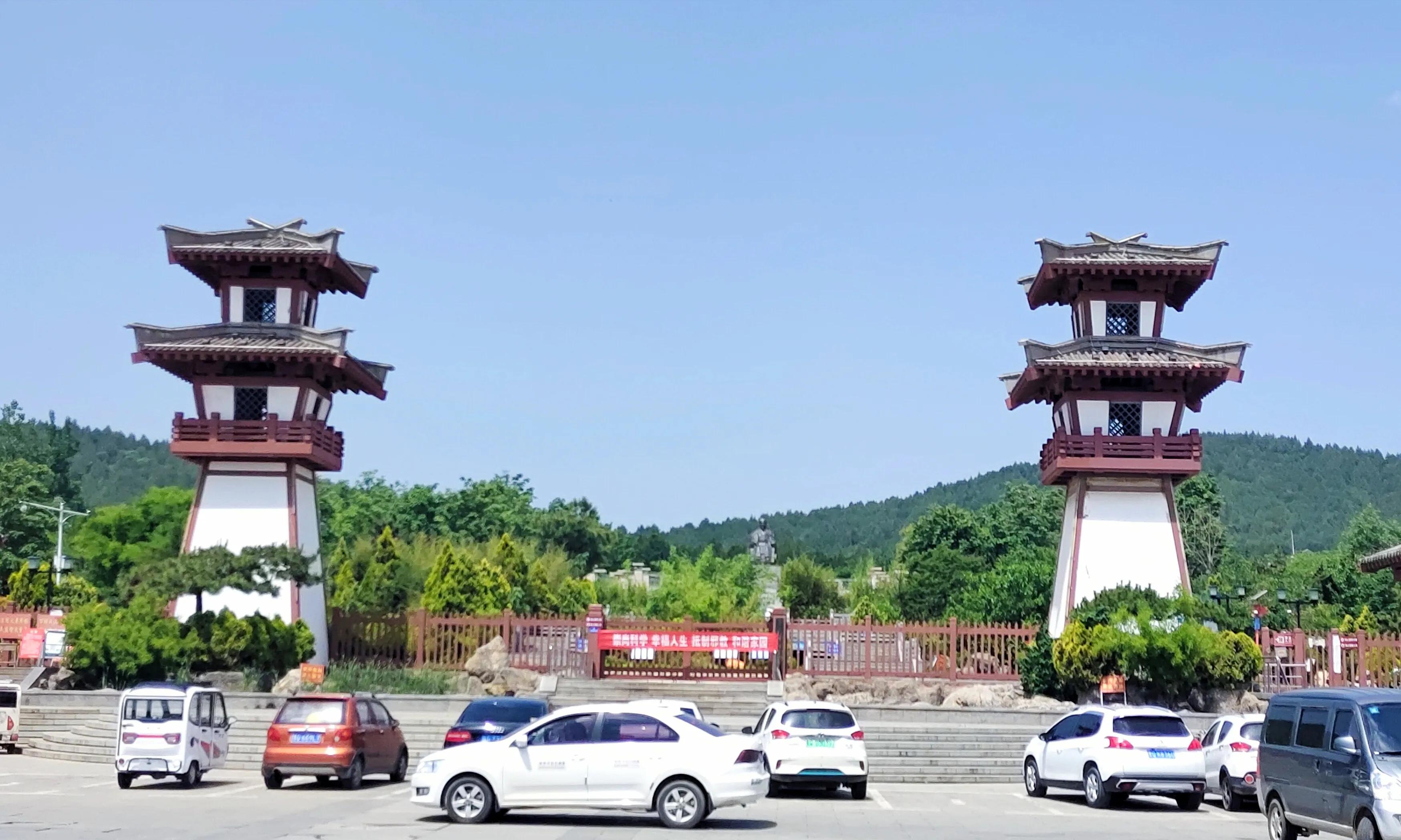 沂南县卧龙山公园风景,沂南县诸葛亮故里纪念馆