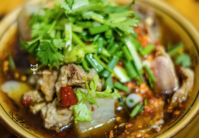 自贡真的是又好吃又很辣的地方吗,自贡有什么好吃的地方