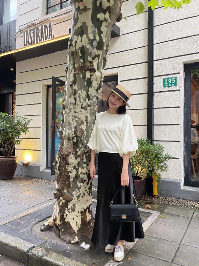 高圆圆为啥穿长裙,高圆圆当妈以后