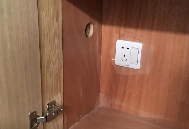 电工快速安装墙壁插座技巧,电工插座开关安装