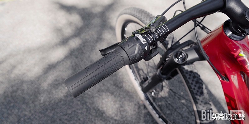 迪卡侬xc900对比st900,迪卡侬xc120和美利达挑战者900