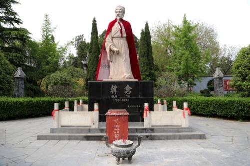 韩愈的事迹,唐宋八大家之首韩愈的一生