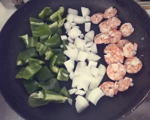 食蔬宝宝版披萨好吃又美味,宝宝鲜虾披萨简单做法